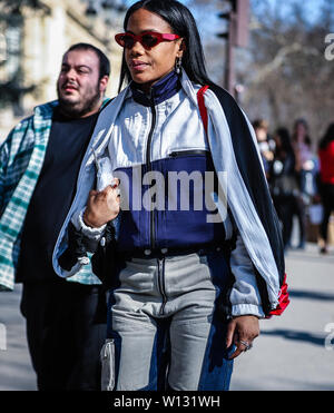 Paris, France. 28th Feb, 2019. Jan-Michael Quammie on the street during the Paris Fashion Week. Credit: Mauro Del Signore/Pacific Press/Alamy Live News Stock Photo