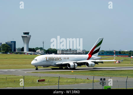 Emirates Airlines Airbus A380-861 at Birmingham Airport, UK (A6-EDL) Stock Photo