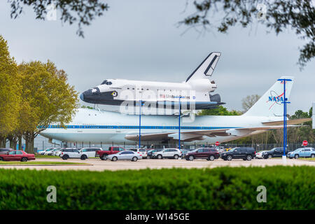 Space Shuttle Independence and Shuttle Carrier Aircraft at Johnson Space Center in Houston USA Stock Photo