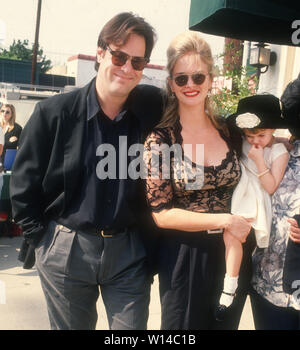 Dan Akroyd Donna Dixon and daughter Danielle 1992 Photo By Michael Ferguson/PHOTOlink.net Stock Photo