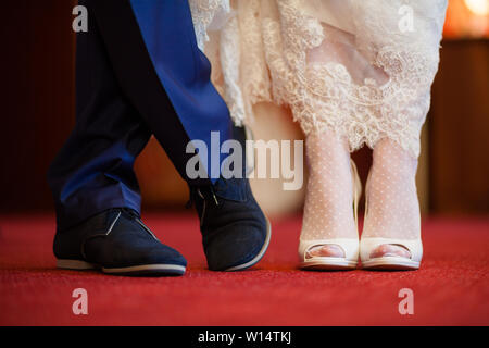 White wedding hotsell dress blue shoes