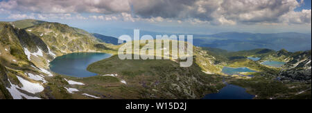 Wide panorama of five of seven famous Rila lakes, The Kidney, The Twin, The Trefoil, The Fish and The Lower lake, viewed from Lakes peak Stock Photo