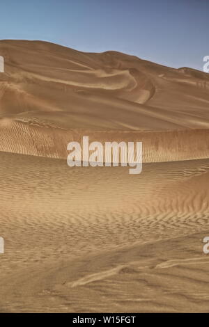 Shifting sand dunes-Takla Makan Desert. Yutian Keriya county-Xinjiang Uyghur region-China-0238 Stock Photo