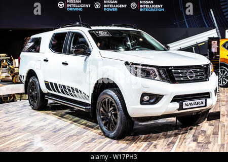 京商 Jコレクション 日産 ナバラ NAVARA PICK UP 稀少 - メルカリ