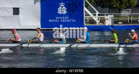 Rowers on River Thames preparing or Henley Royal Regatta 2019 Stock Photo