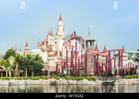 Singapore-26 SEP 2017: Singapore universal studio castle and roller coaster Stock Photo