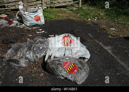 garden waste fly tipping