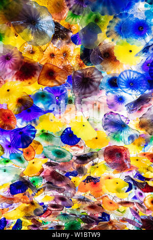 The Bellagio Hotel & Casino Lobby 'Fiori di Como' blossoms flowers, ceiling art by Dale Chihuly in Las Vegas, Nevada, USA Stock Photo