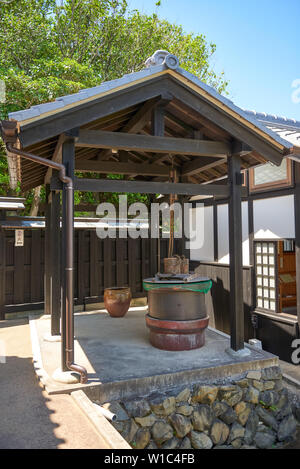 Traditional Japanese architecture at the Tokoname pottery footpath. The place is located near Nagoya Chubu Centrair International Airport. Stock Photo