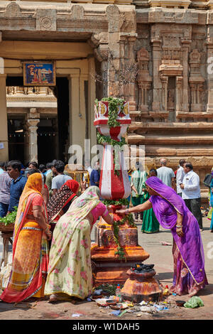 ceremony at Ranganathaswamy Temple, Srirangapatna, Karnataka, India Stock Photo