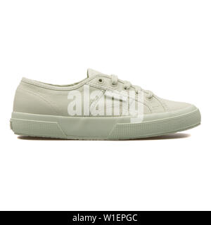 Superga cotu best sale classic mint