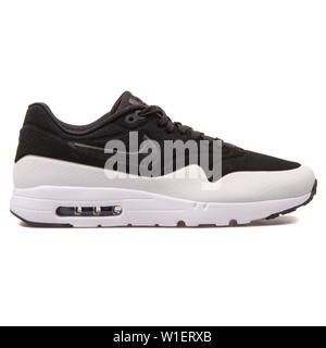 nike air max 1 ultra moire black