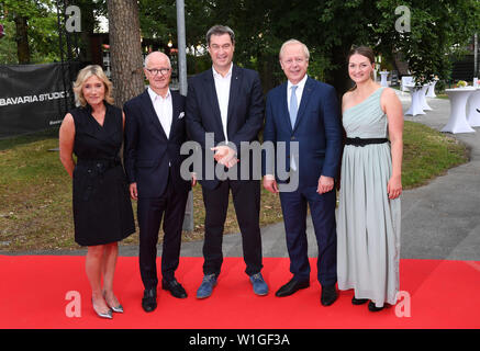 Munich, Germany. 02nd July, 2019. Iris Ostermaier (l-r), Managing Director of Bavaria Film, Christian Franckenstein, Managing Director of Bavaria Film, Markus Söder (CSU), Minister President of Bavaria, Tom Buhrow, WDR Director-General, and the Bavarian State Minister for Digital Affairs, Judith Gerlach, come to the Bavaria Film Fest reception over the red carpet at the media location Geiselgasteig. The Munich Film Festival takes place from 27.06.2019 to 06.07.2019. Credit: Felix Hörhager/dpa/Alamy Live News Stock Photo
