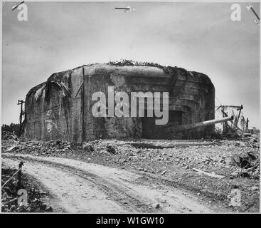 Monster Nazi gun battery silenced in France. This German gun ...