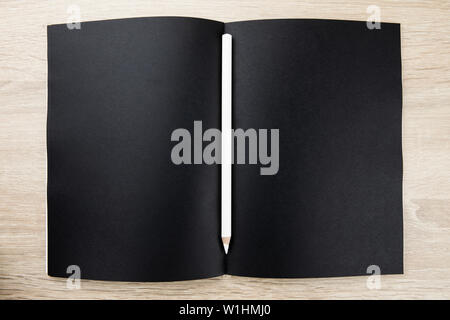 Top view image of open notebook with blank pages Stock Photo - Alamy