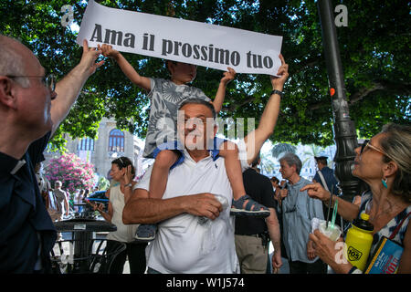 Palermo, Italy. 02nd July, 2019. Demonstration in Palermo to show support for Sea Watch captain Carola Rakete. Credit: Antonio Melita/Pacific Press/Alamy Live News Stock Photo