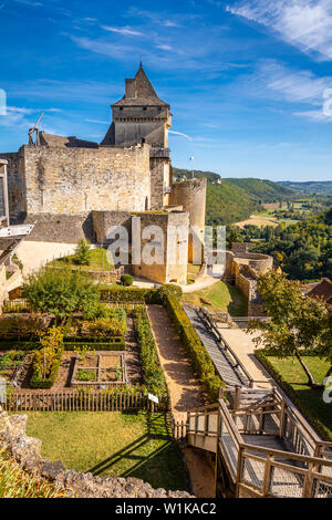 Medieval castle of Castelnaud in the historic Perigord region of France Stock Photo