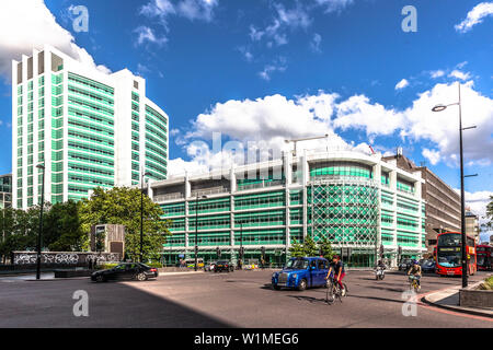 University College Hospital Accident and Emergency Building (UCH), Euston Road, London, England, UK. Stock Photo