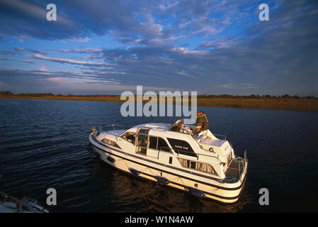 Cruising, Carrick Craft, River Shannon Tarmonbarry, Roscommon, Ireland Stock Photo