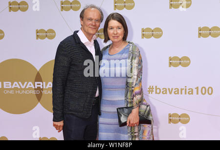 02 July 2019, Bavaria, Munich: The actor Edgar Selge stands with his wife Franziska Walser at the reception of the Bavaria Film on the Red Carpet at the Filmfest Munich which takes place from 27.06.2019 to 06.07.2019. Photo: Felix Hörhager/dpa Stock Photo