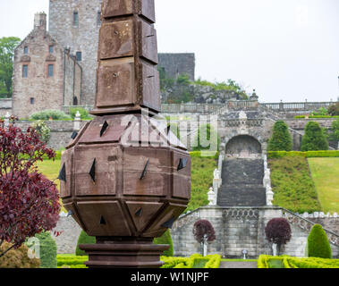 Scotland's oldest 1630 obelisk sundial restored in the formal garden of Drummond Castle Gardens, Perthshire, Scotland, UK Stock Photo