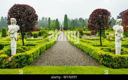 Scotland's oldest 1630 obelisk sundial restored in the formal garden of Drummond Castle Gardens, Perthshire, Scotland, UK Stock Photo