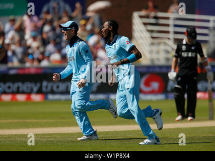 Emirates Riverside, Chester-le-Street, Durham, UK. 3rd July, 2019. ICC World Cup Cricket, England versus New Zealand; Jofra Archer celebrates with England captain Eoin Morgan after he has Martin Guptill of New Zealand caught behind and they are 14-2 Credit: Action Plus Sports/Alamy Live News Stock Photo