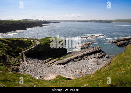 Hike to Georges Head on the Cliffs of Kilkee overlooking the coast of Kilkee with swimming opportunity, Byrnes Cove, Kilkee, County Clare, Ireland, Eu Stock Photo