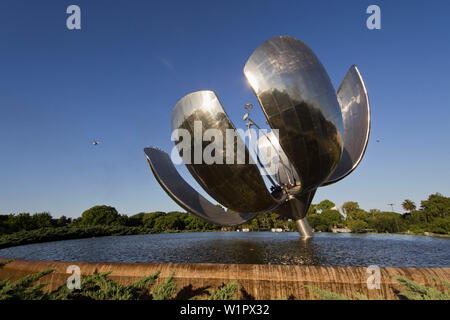 Floralis Generica Metal Flower , Plaza Naciones Unidas , Recoleta , Buenos Aires, Argentina Stock Photo