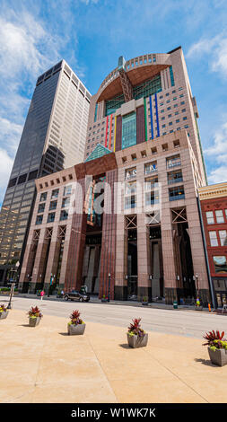 Art Deco style building - Humana Louisville - LOUISVILLE. USA - JUNE 14, 2019 Stock Photo