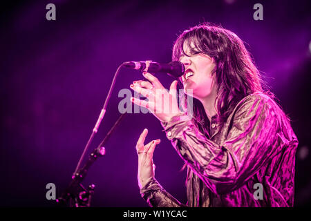 Roskilde, Denmark. 04th July, 2019. The American singer, songwriter and musician Sharon Van Etten performs a live concert during the Danish music festival Roskilde Festival 2019. (Photo Credit: Gonzales Photo/Alamy Live News Stock Photo