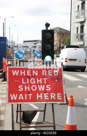 Temporary traffic lights on GO Stock Photo - Alamy