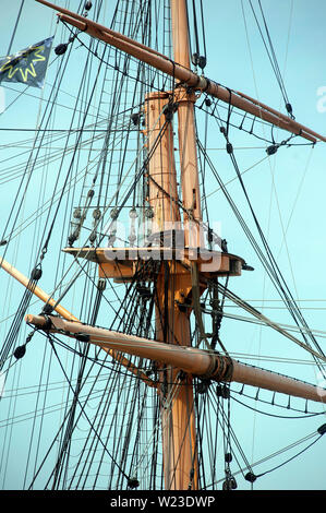 Mast rigging on the HMS Warrior, Portsmouth Historic Dockyard, Portsmouth Harbour, Portsmouth, Hampshire, England, United Kingdom Stock Photo