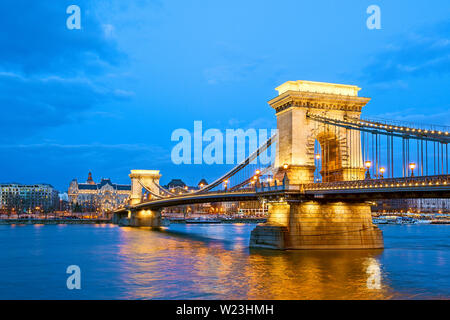 Chain Bridge Budapest Szechenyi Lanchid Gresham Palace Four Seasons Hotel Danube River Hungary Stock Photo