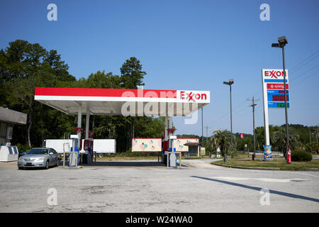 Exxon gas station Stock Photo - Alamy