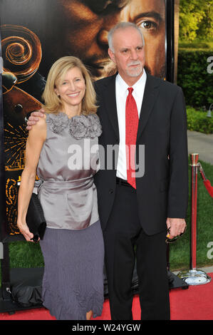 LOS ANGELES, CA. April 20, 2009: Steve Lopez & wife at the Los Angeles  premiere of The Soloist at Paramount Theatre, Hollywood. The movie is based  on the story of how journalist