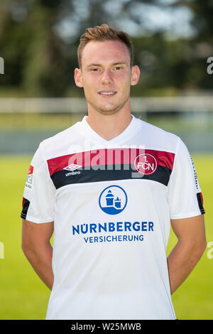 Nuremberg, Germany. 04th July, 2019. Soccer 2nd Bundesliga: 1st FC Nuremberg photo session for the 2019/20 season at the Valznerweiher training ground. Federico Palacios. Credit: Daniel Karmann/dpa/Alamy Live News Stock Photo