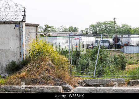 Genevilliers harbor, Hauts-de-Seine, Ile-de-France, France Stock Photo