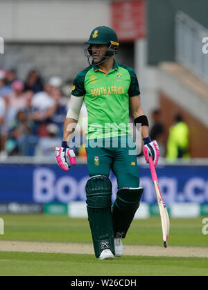 Old Trafford, Manchester, UK. 6th July, 2019. ICC World Cup cricket, Australia versus South Africa; South Africa captain Faf du Plessis comes in to bat Credit: Action Plus Sports/Alamy Live News Stock Photo