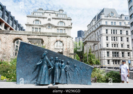 Andrew Brown's memorial bronze sculpture of Christ's Hospital School, in the Christ Church Greyfriars church garden, City of London, UK Stock Photo