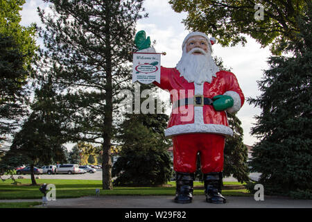 Santa statue at Bronner's Christmas Wonderland in Frankenmuth. Bronners bills itself as the worlds largest Christmas store with 2 million ornaments Stock Photo