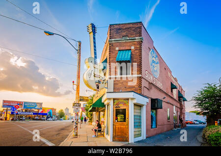 The sun sets on Sun Studio, Sept. 6, 2015. The recording studio and record label were made famous by singers like Elvis Presley and Johnny Cash. Stock Photo