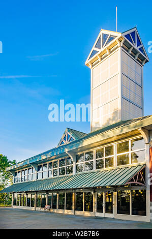 The sun sets on the Tennessee Welcome Center, Sept. 13, 2015, in Memphis, Tennessee. The welcome center includes a Civil War exhibit. Stock Photo