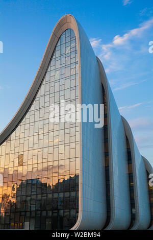 Azerbaijan, Baku, Heydar Aliyev Cultural Center - a Library, Museum and Conference center Stock Photo
