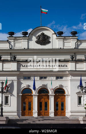 Bulgaria, Sofia, Ploshtad Narodno Sabranie Square, National Assembly Building Stock Photo