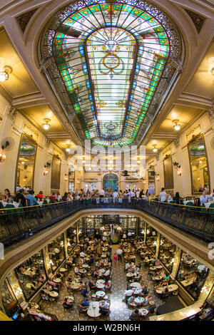 Opulent interior of art nouveau cafe Confeitaria Colombo in downtown ...