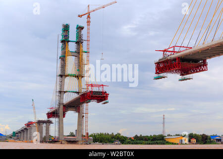 Bridge construction, Mekong river, Phnom Penh, Cambodia Stock Photo