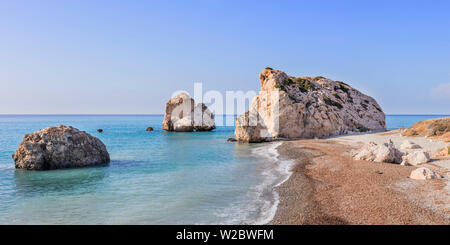 Petra tou Romiou (Rock of the Greek, Aphrodite's Rock), Cyprus Stock Photo