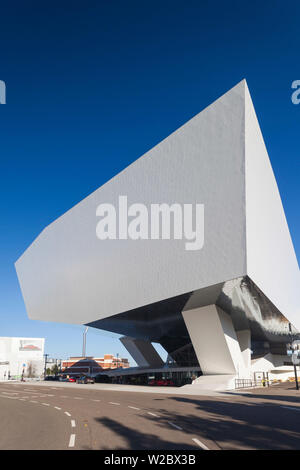 Germany, Baden-Wurttemburg, Stuttgart-Zuffenhausen, Porsche Car Museum, daytime Stock Photo