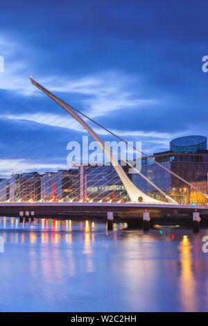 Ireland, Dublin, Docklands, Samuel Beckett Bridge, Santiago Calatrava, architect, dawn Stock Photo